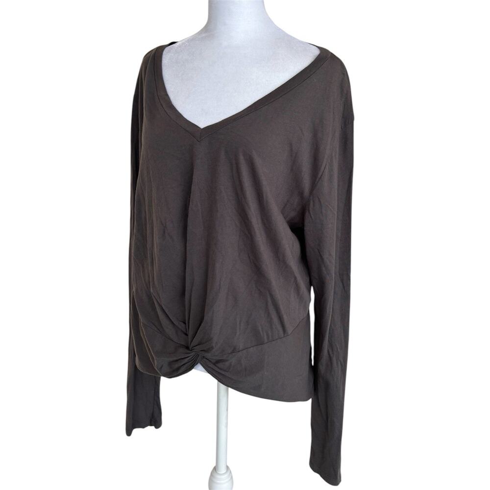 LAmade Gray 100% Cotton Twist Front V-Neck Long Sleeve Top Size L USA Normcore